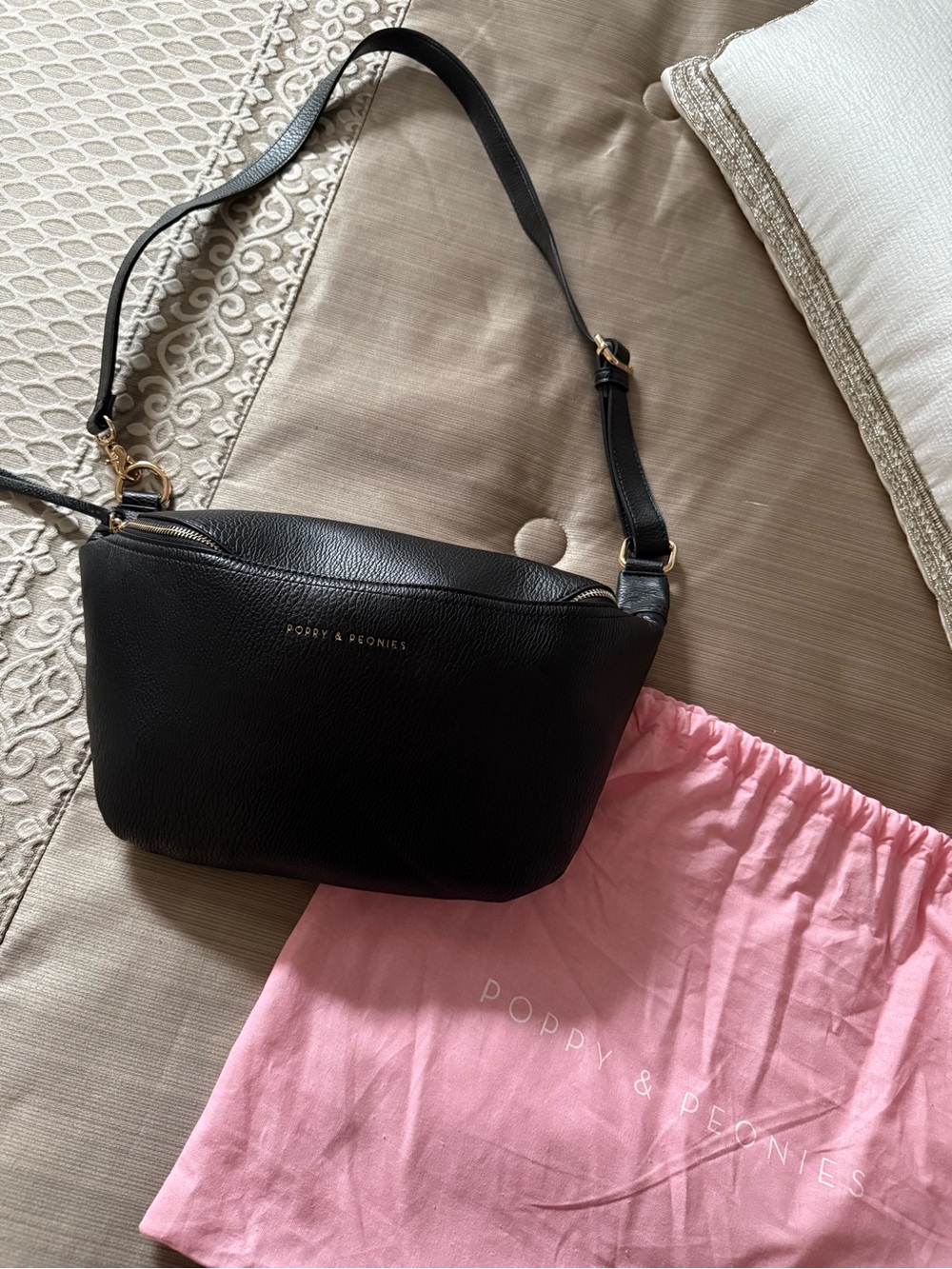 Poppy & Peonies - Large Sidekick in Black